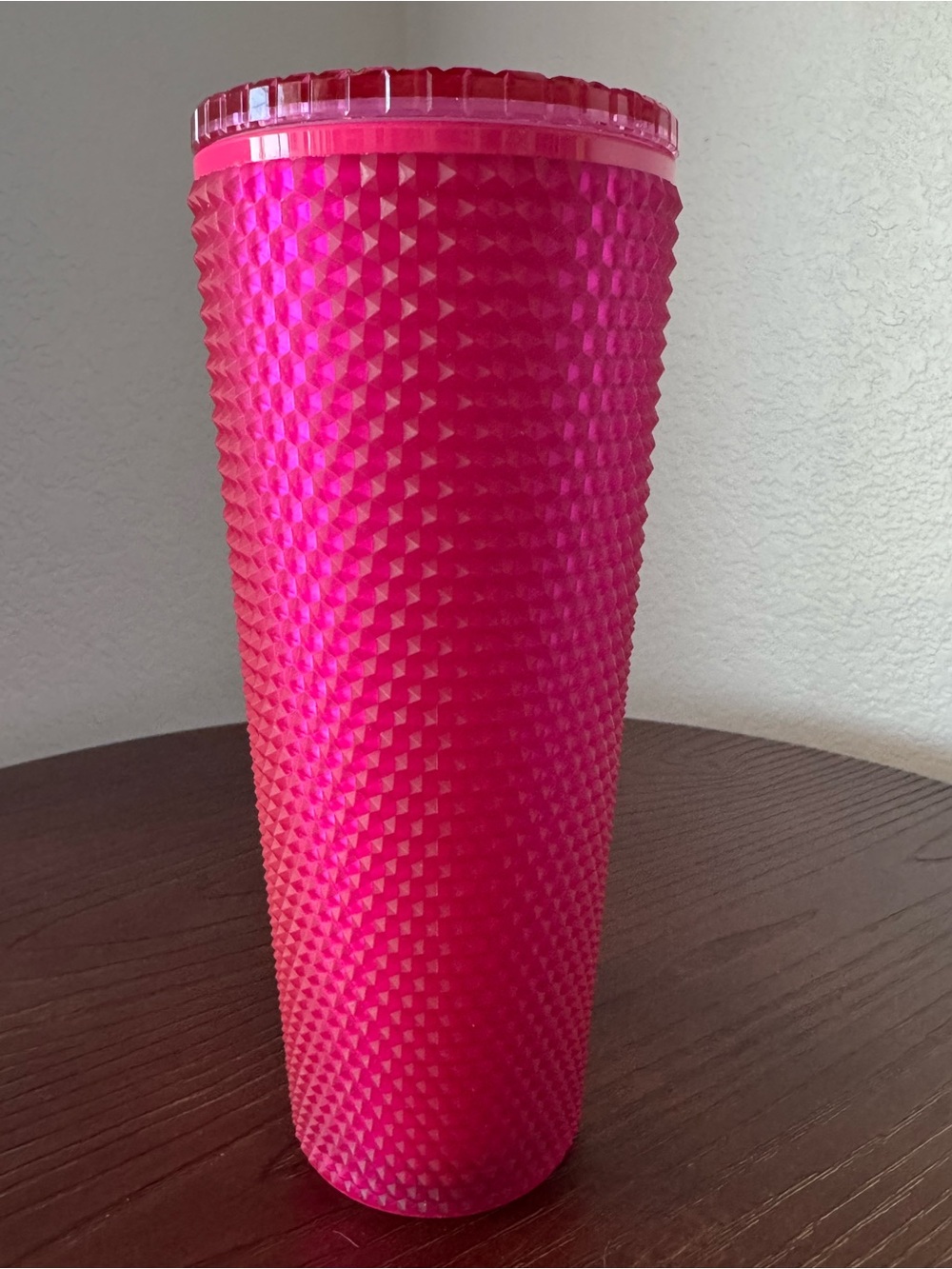 Starbucks Neon Pink Studded Tumbler Cold Cup Venti 24oz with Lid - Picture 5 of 6